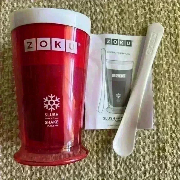 Zoku slush and shake maker, Williams Sonoma, Amazon, slushy, milkshake maker - Picture 3 of 3